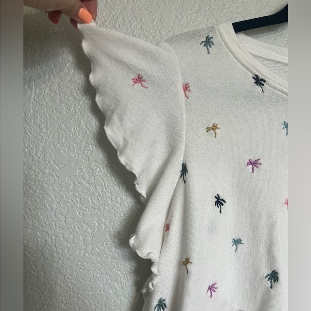 Marine Layer Caroline Embroidered
Cap Sleeve Sweatshirt - Picture 7 of 12